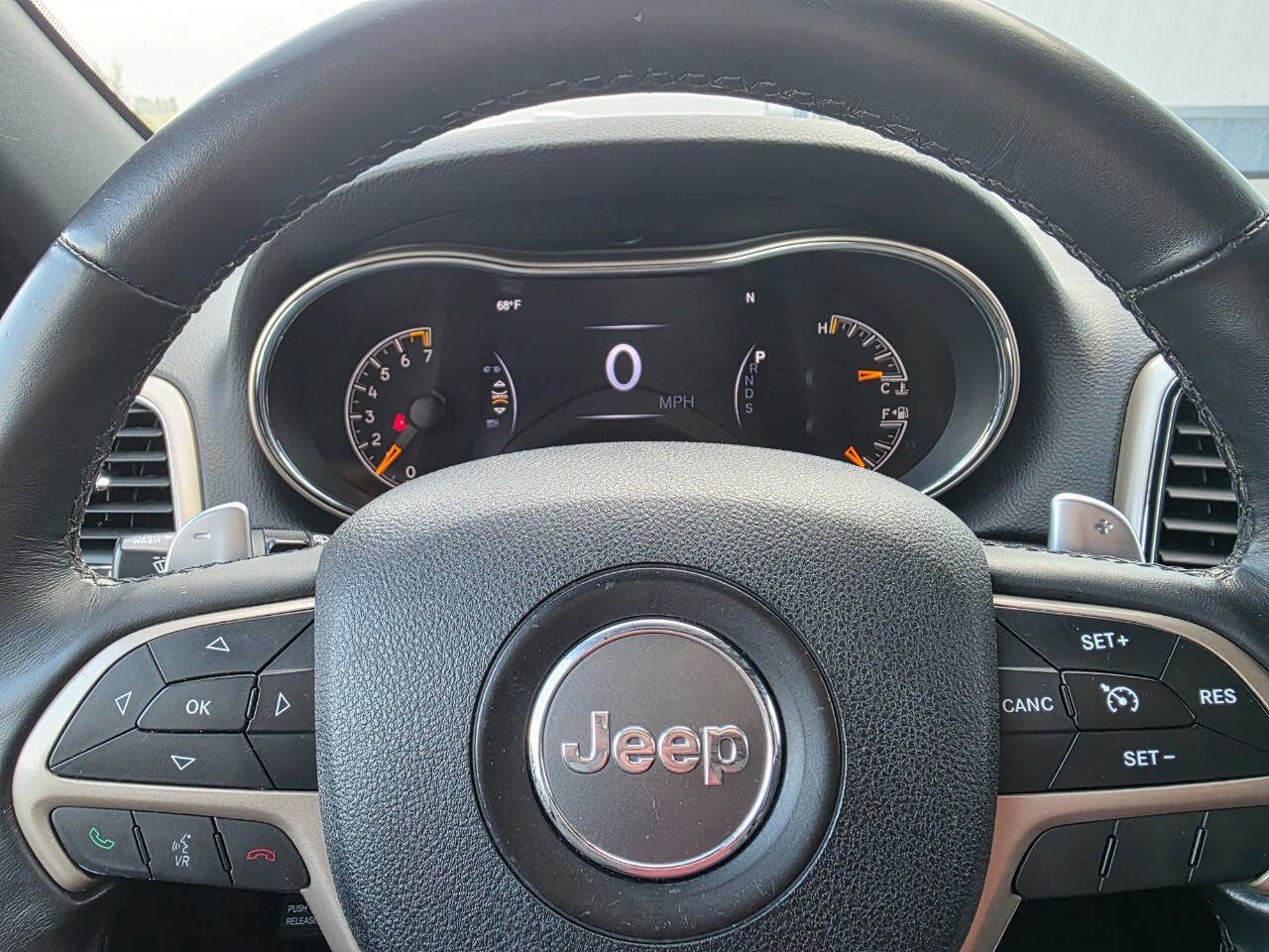 Used 2015 Jeep Grand Cherokee Laredo w/ Quick Order Package 23E AWD/4WD image 7