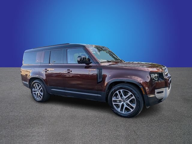 Used 2023 Land Rover Defender 130 SE AWD/4WD image 7