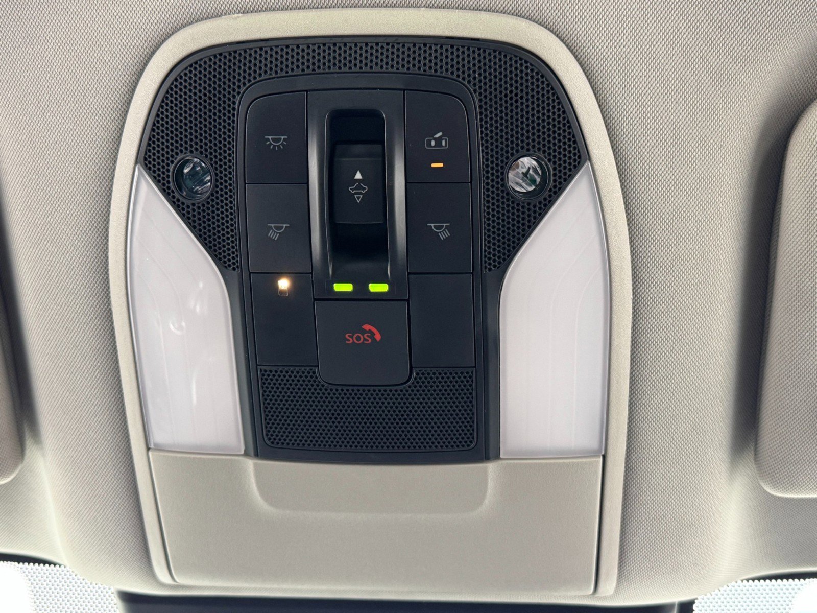 Used 2023 INFINITI QX50 Sensory w/ Accent Package image 39