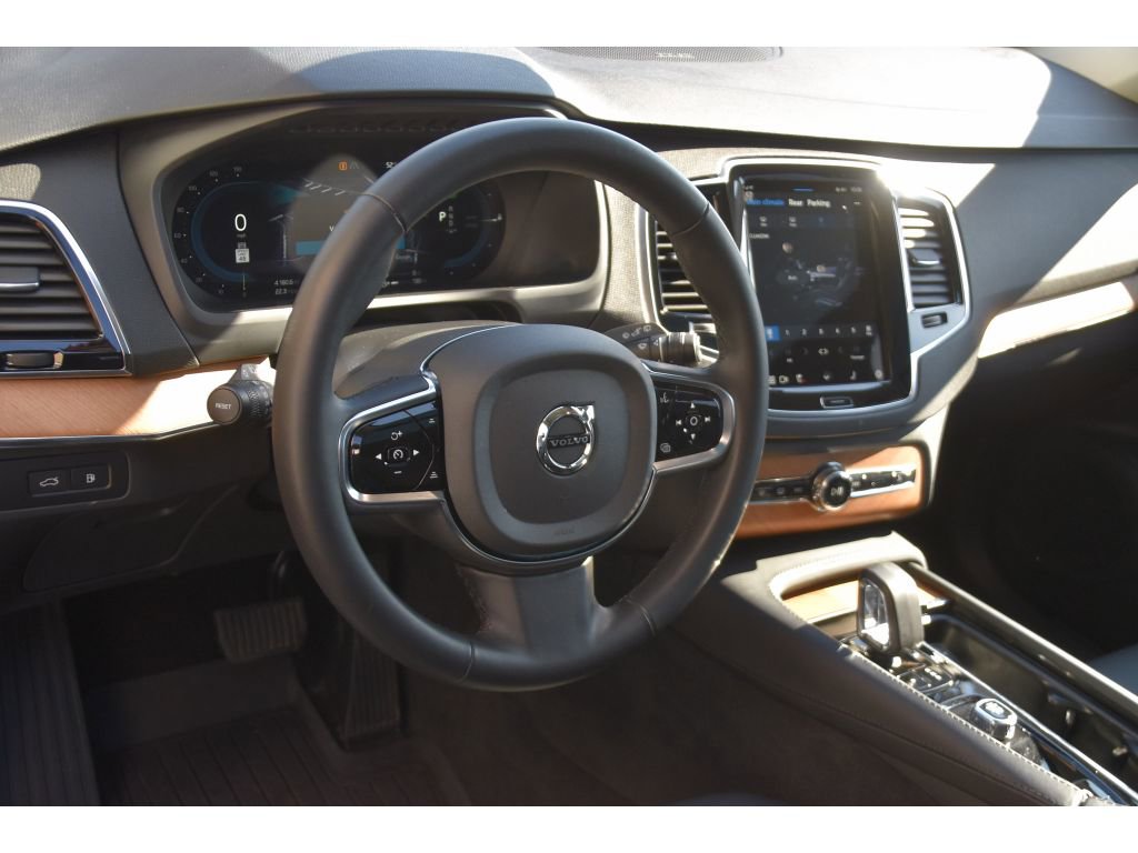 Used 2024 Volvo XC90 T8 Plus w/ Protection Package image 13