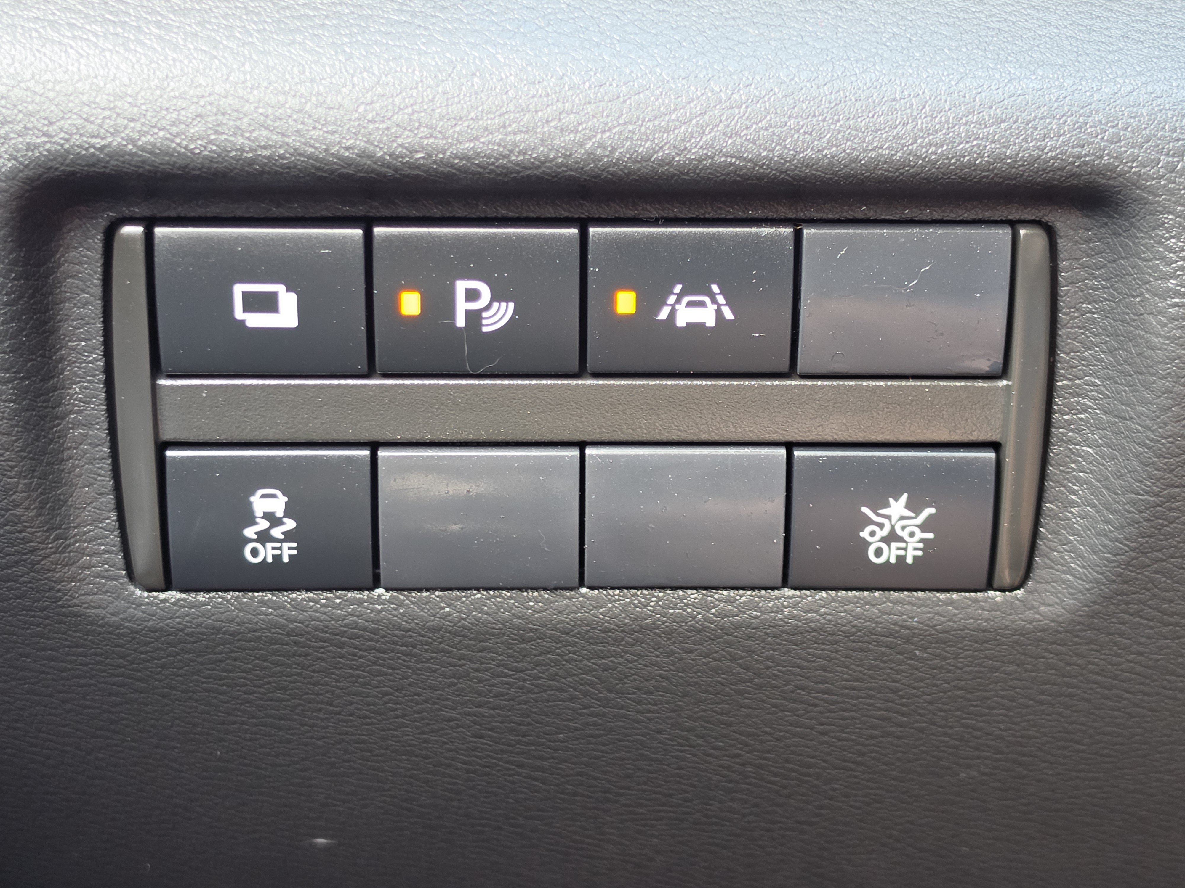 Used 2021 Nissan Versa S FWD image 10