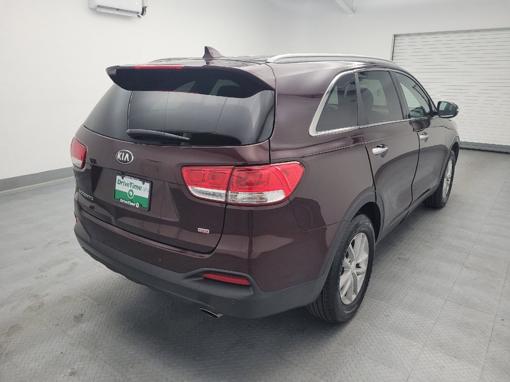 Used 2018 Kia Sorento FWD image 9