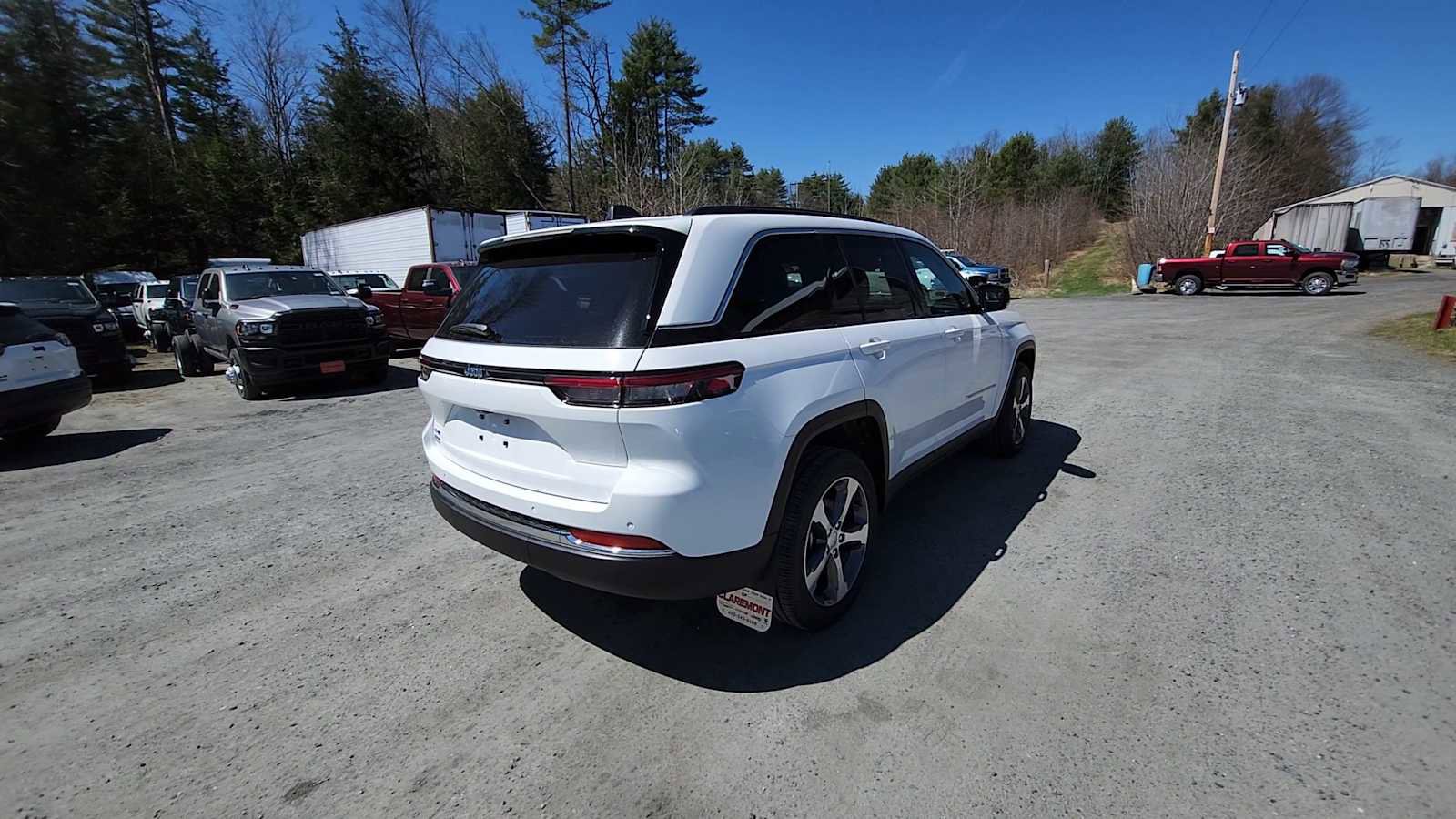 New 2024 Jeep Grand Cherokee Limited 4xe image 8