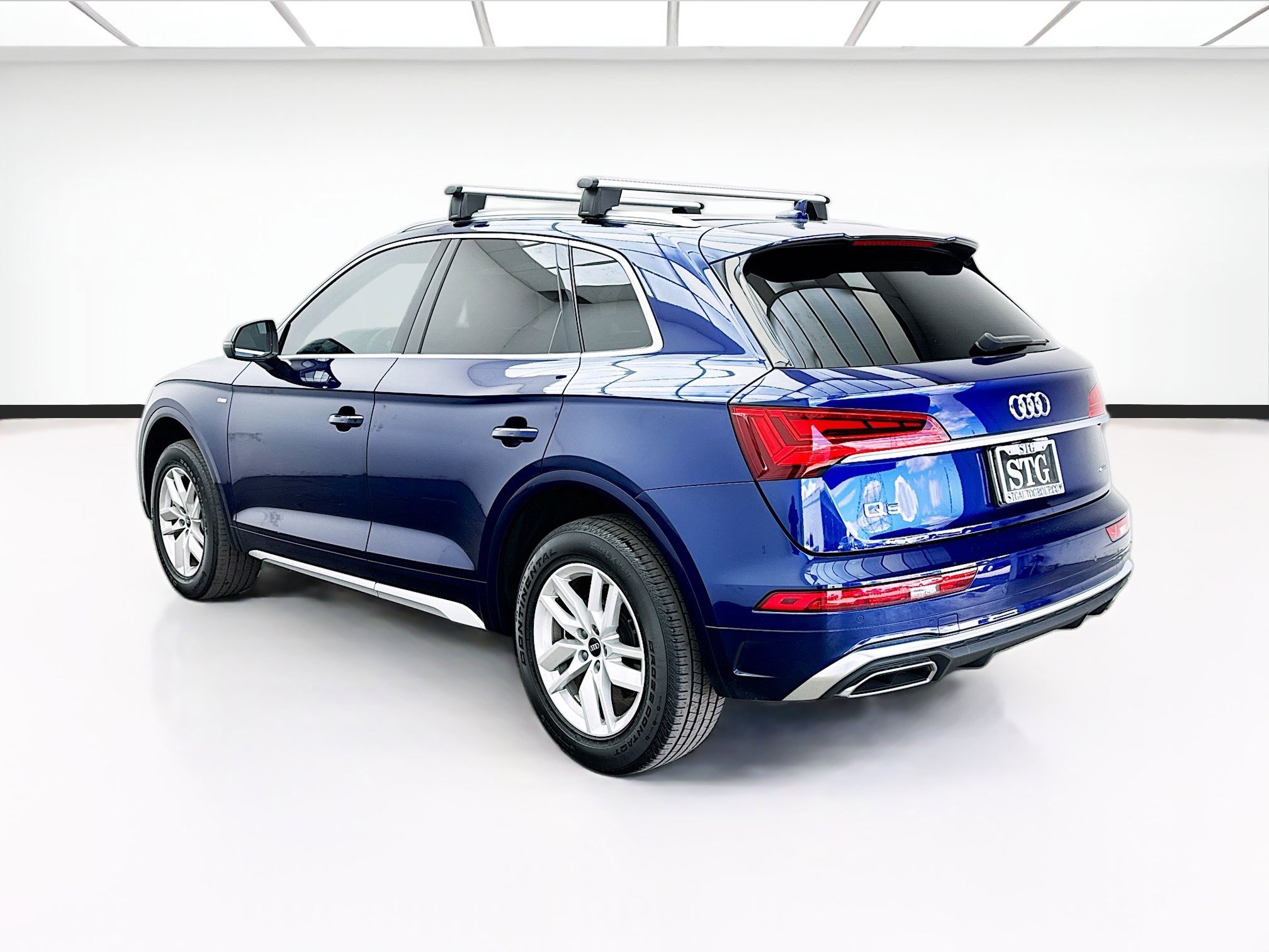 Used 2023 Audi Q5 2.0T Premium w/ Convenience Package AWD/4WD image 6
