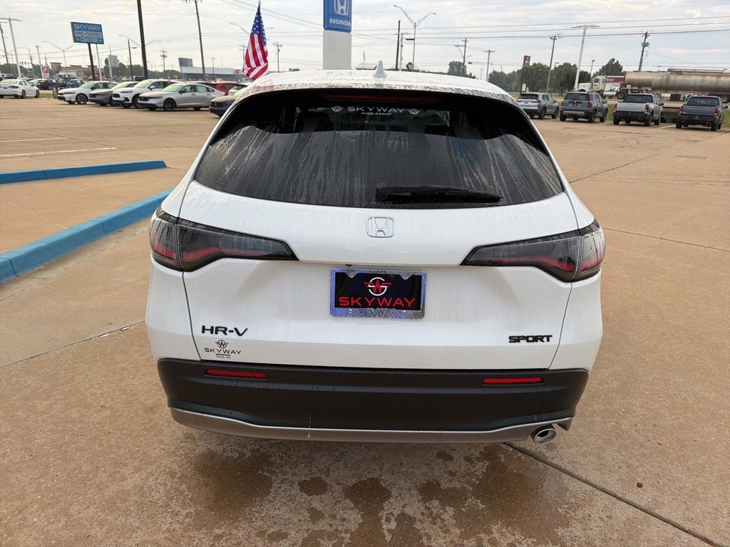 New 2026 Honda HR-V Sport image 14