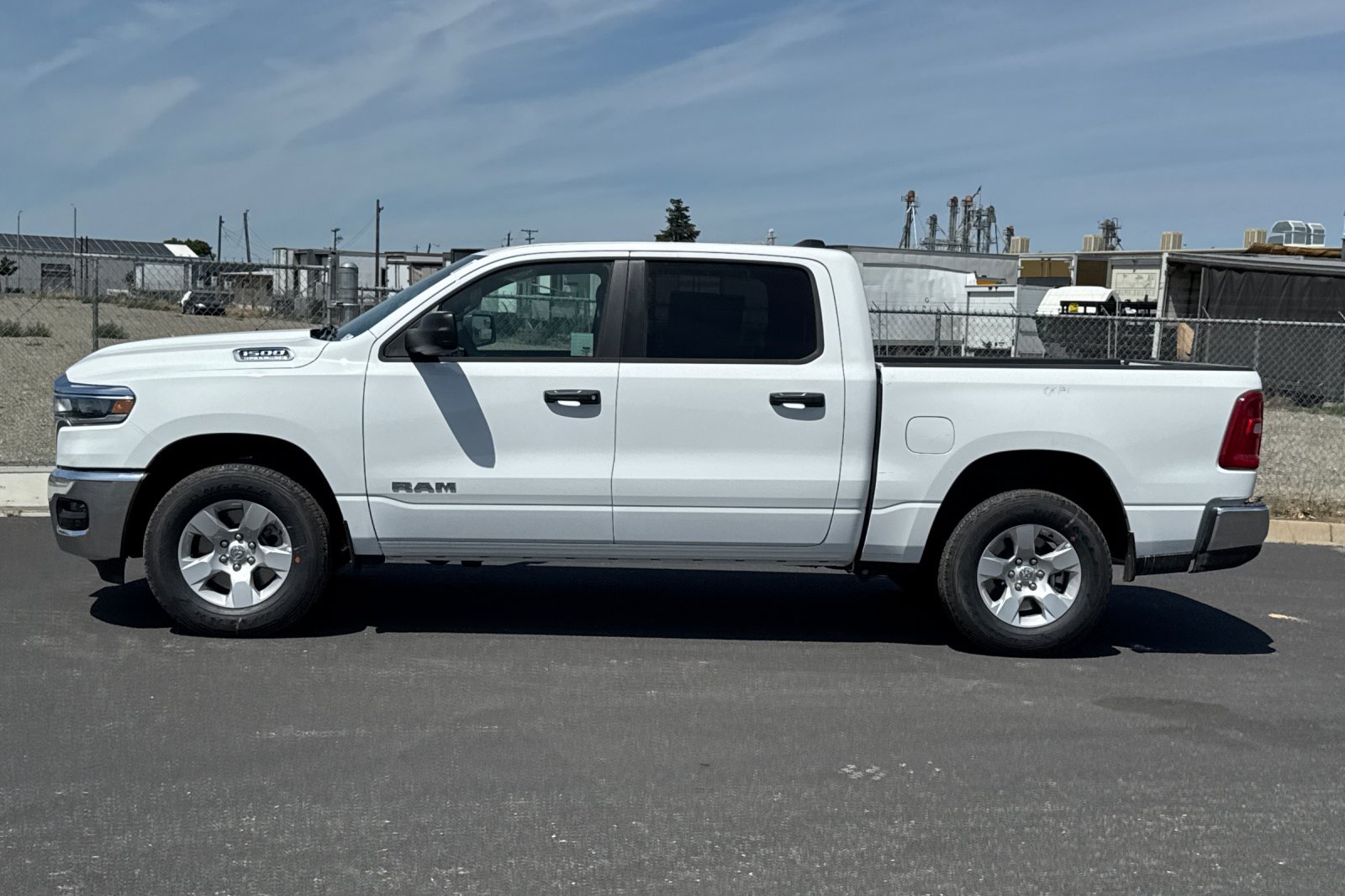 New 2026 RAM 1500 Big Horn AWD/4WD image 6