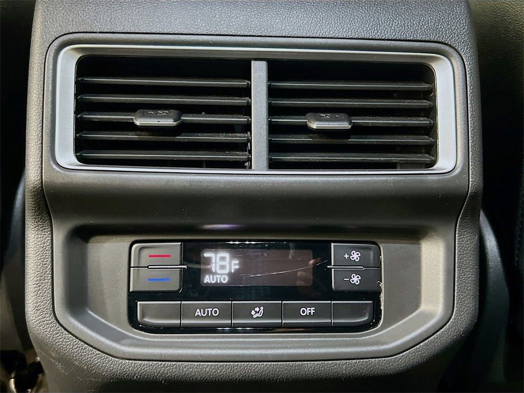 Used 2024 Volkswagen Atlas SE image 21