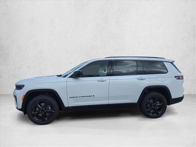 New 2026 Jeep Grand Cherokee L Limited w/ Limited Altitude Package image 4