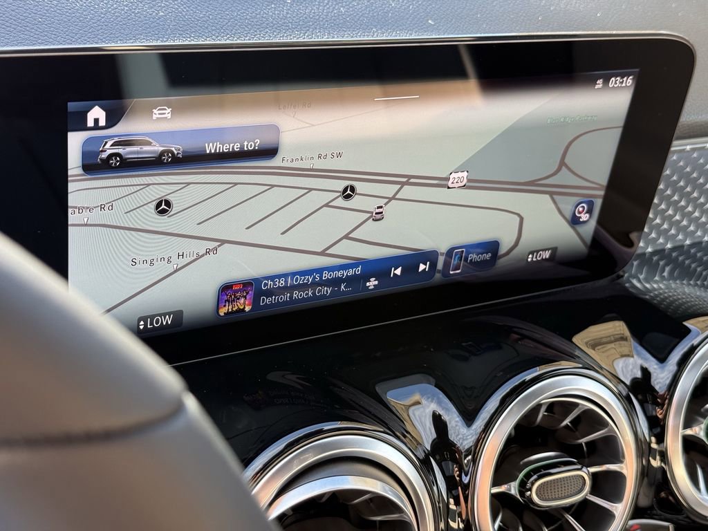 New 2026 Mercedes-Benz GLB 250 4MATIC image 19