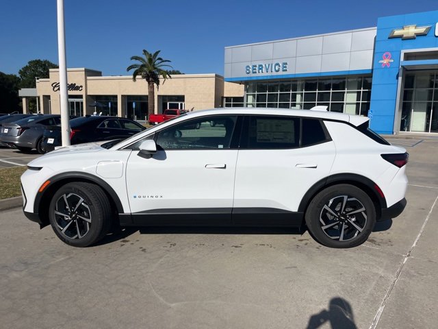 New 2026 Chevrolet Equinox EV LT image 4