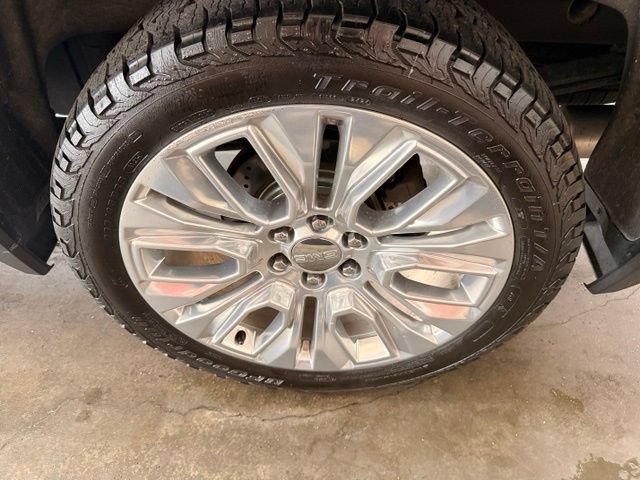 Used 2020 GMC Sierra 1500 Denali w/ Denali Ultimate Package AWD/4WD image 7
