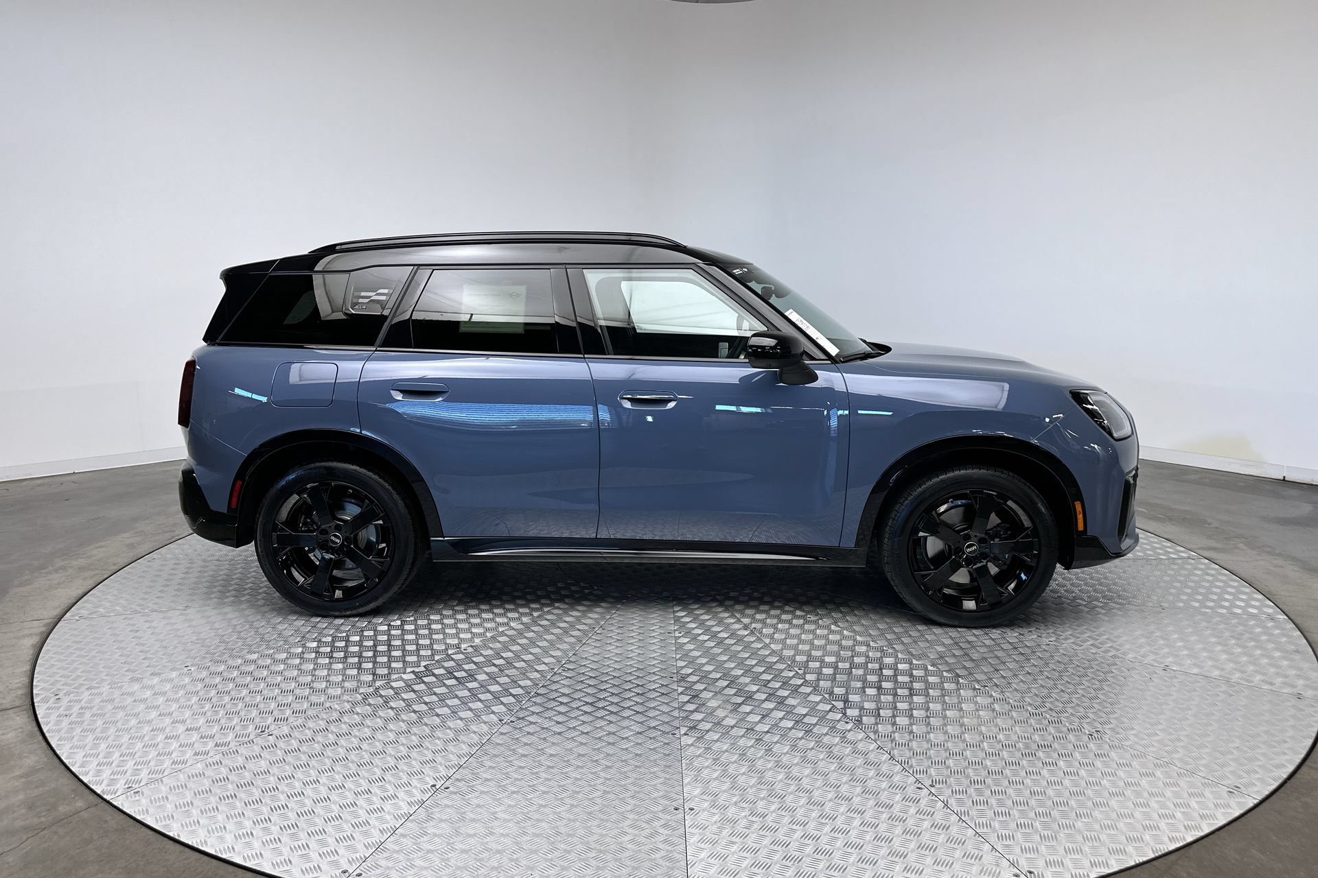 Certified 2026 MINI Cooper Countryman S AWD/4WD image 10