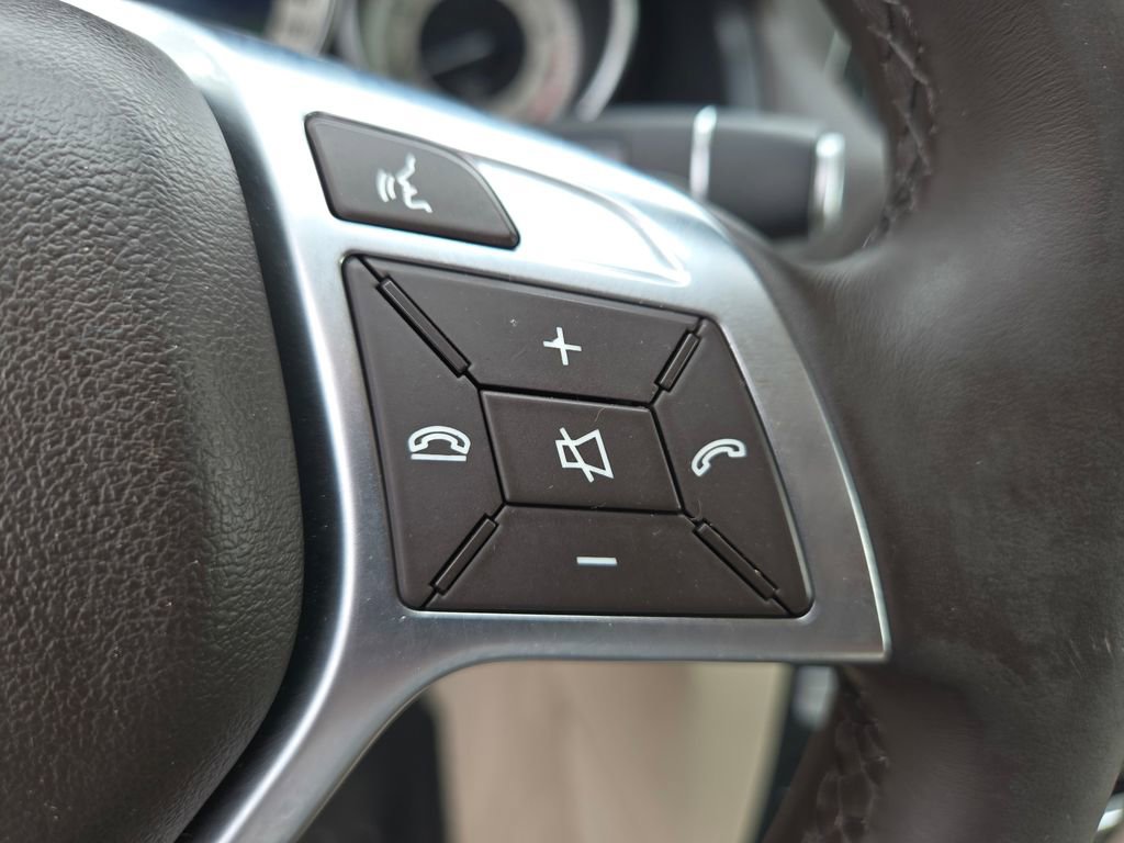 Used 2017 Mercedes-Benz E 400 E 400 w/ Premium 2 Package image 13