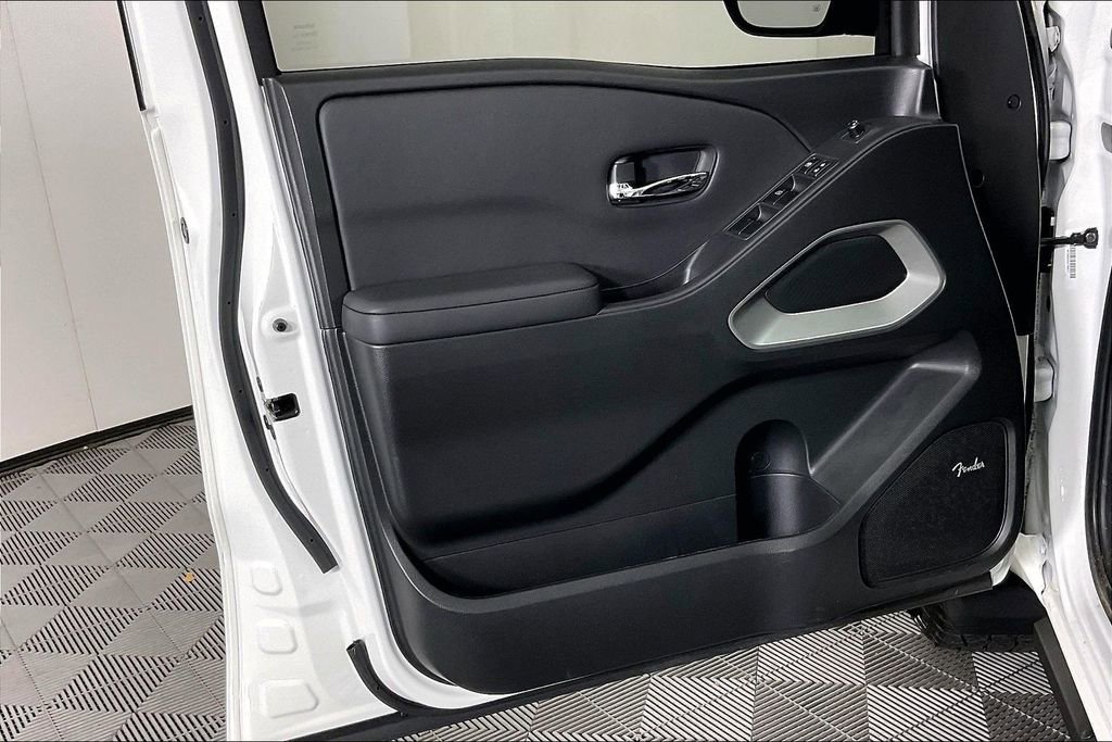 Certified 2024 Nissan Frontier SV w/ Hardbody Edition image 24