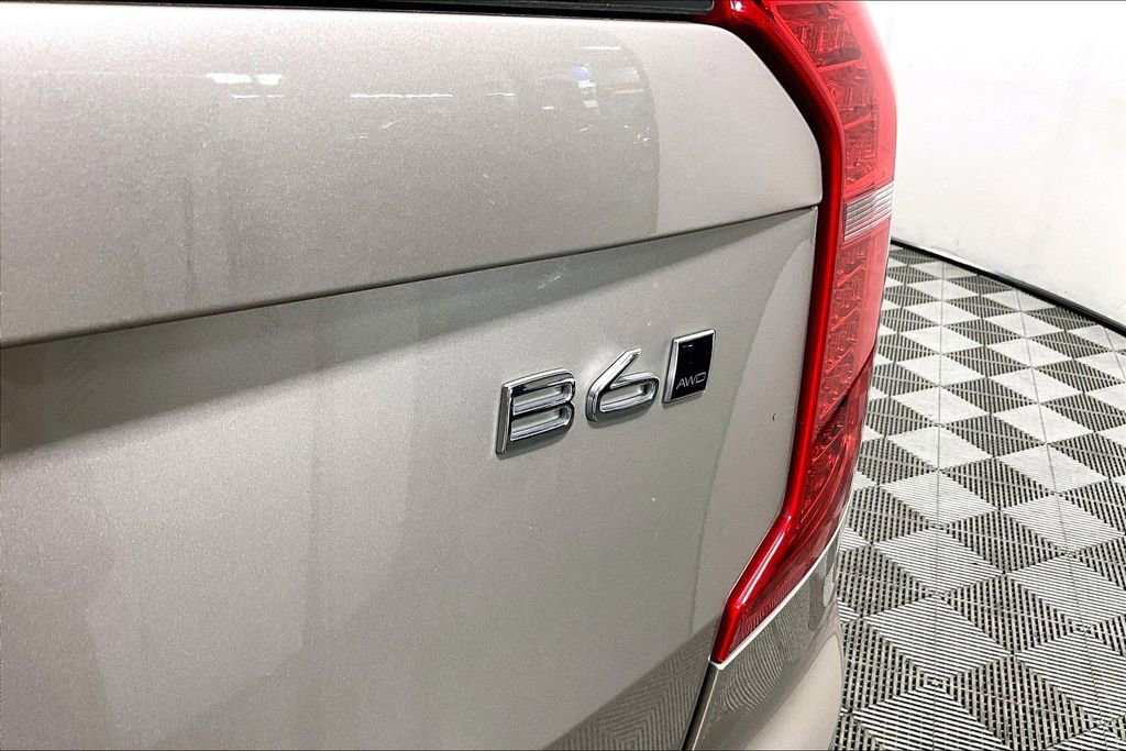 Used 2024 Volvo XC90 B6 Plus w/ Protection Package image 14