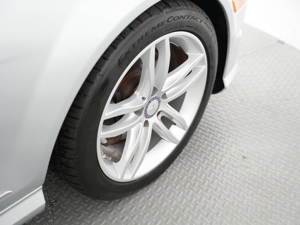Used 2012 Mercedes-Benz C 300 4MATIC Sedan w/ Premium 1 Pkg image 55