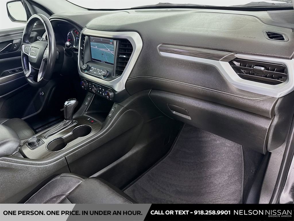 Used 2019 GMC Acadia SLT w/ Black Edition image 31