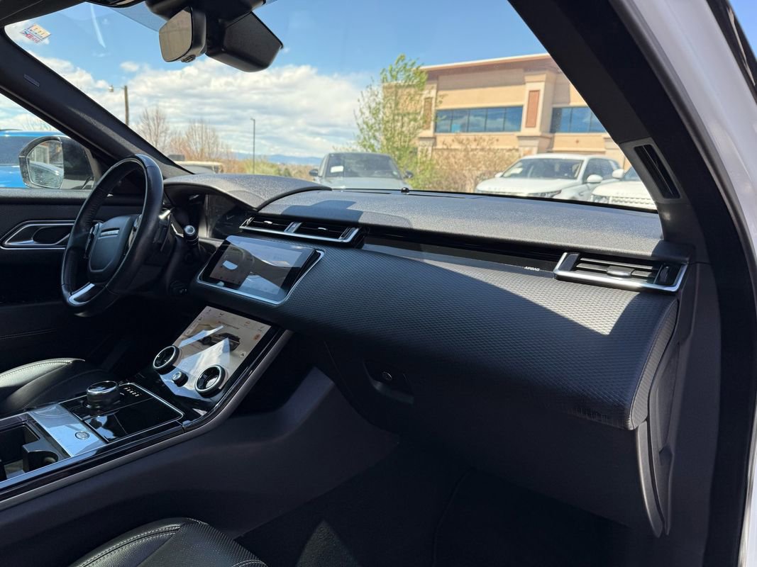 Used 2019 Land Rover Range Rover Velar S AWD/4WD image 29