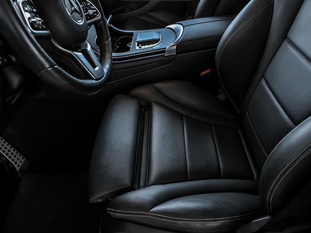 Used 2022 Mercedes-Benz GLC 300 4MATIC image 9