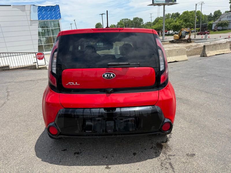 Used 2016 Kia Soul + w/ Audio Package FWD image 7