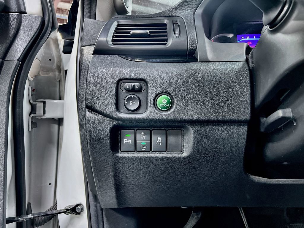 Used 2021 Honda Pilot Touring image 14