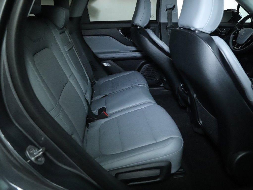 Used 2022 Lincoln Corsair AWD w/ Equipment Group 101A image 30