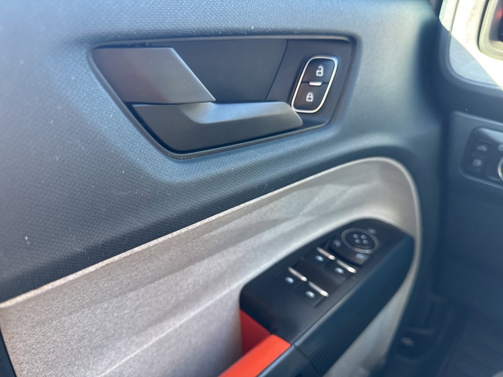 Used 2022 Ford Maverick XLT image 34