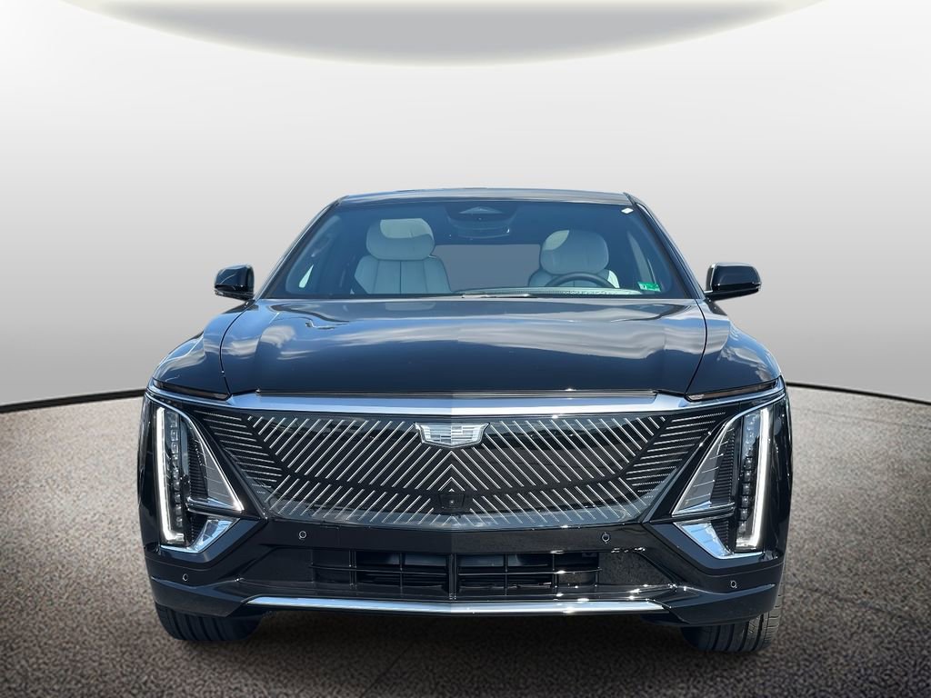 New 2025 Cadillac Lyriq Luxury image 6