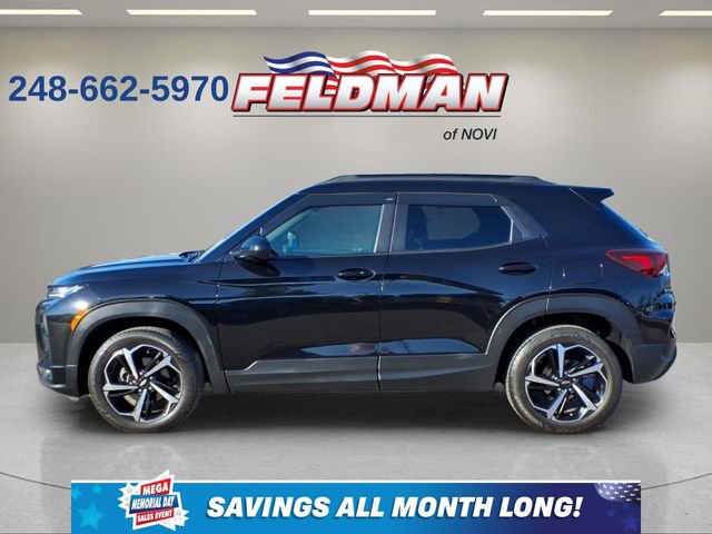 Used 2021 Chevrolet TrailBlazer RS w/ Technology Package FWD image 2