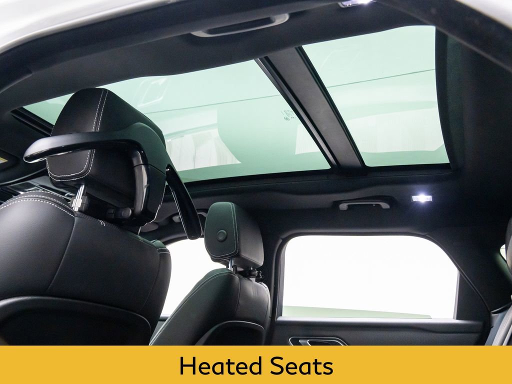 Used 2023 Land Rover Range Rover Velar R-Dynamic S image 19