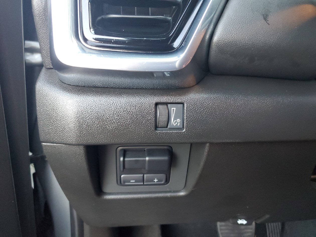 Used 2025 GMC Canyon Elevation w/ Convenience Package RWD image 29