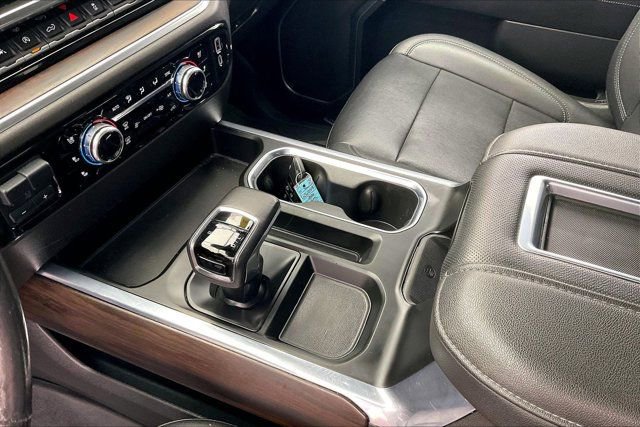 Used 2022 GMC Sierra 1500 SLT w/ SLT Premium Package image 16