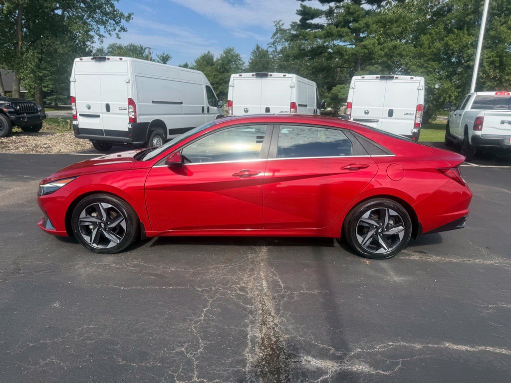 Used 2023 Hyundai Elantra Limited FWD image 8