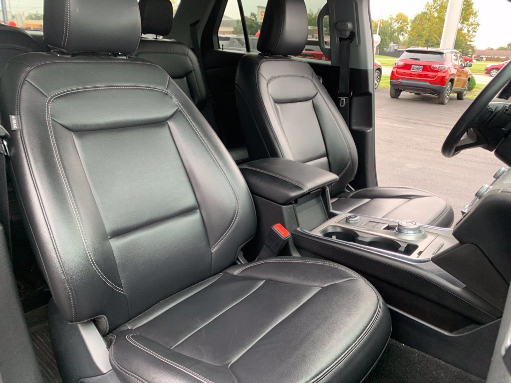 Certified 2021 Ford Explorer XLT w/ Equipment Group 202A AWD/4WD image 24