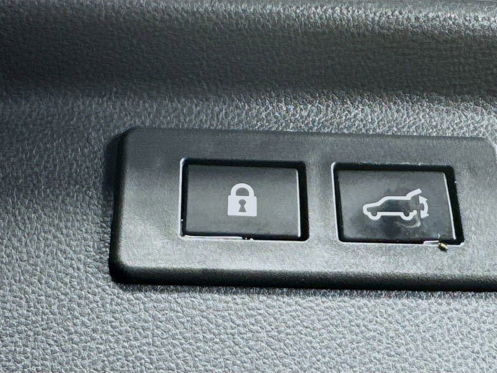 Certified 2023 Subaru Forester Limited w/ Popular Package #2 AWD/4WD image 33