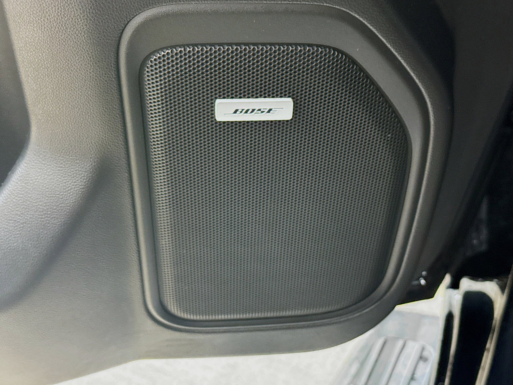 Used 2021 Chevrolet Silverado 1500 High Country RWD image 21