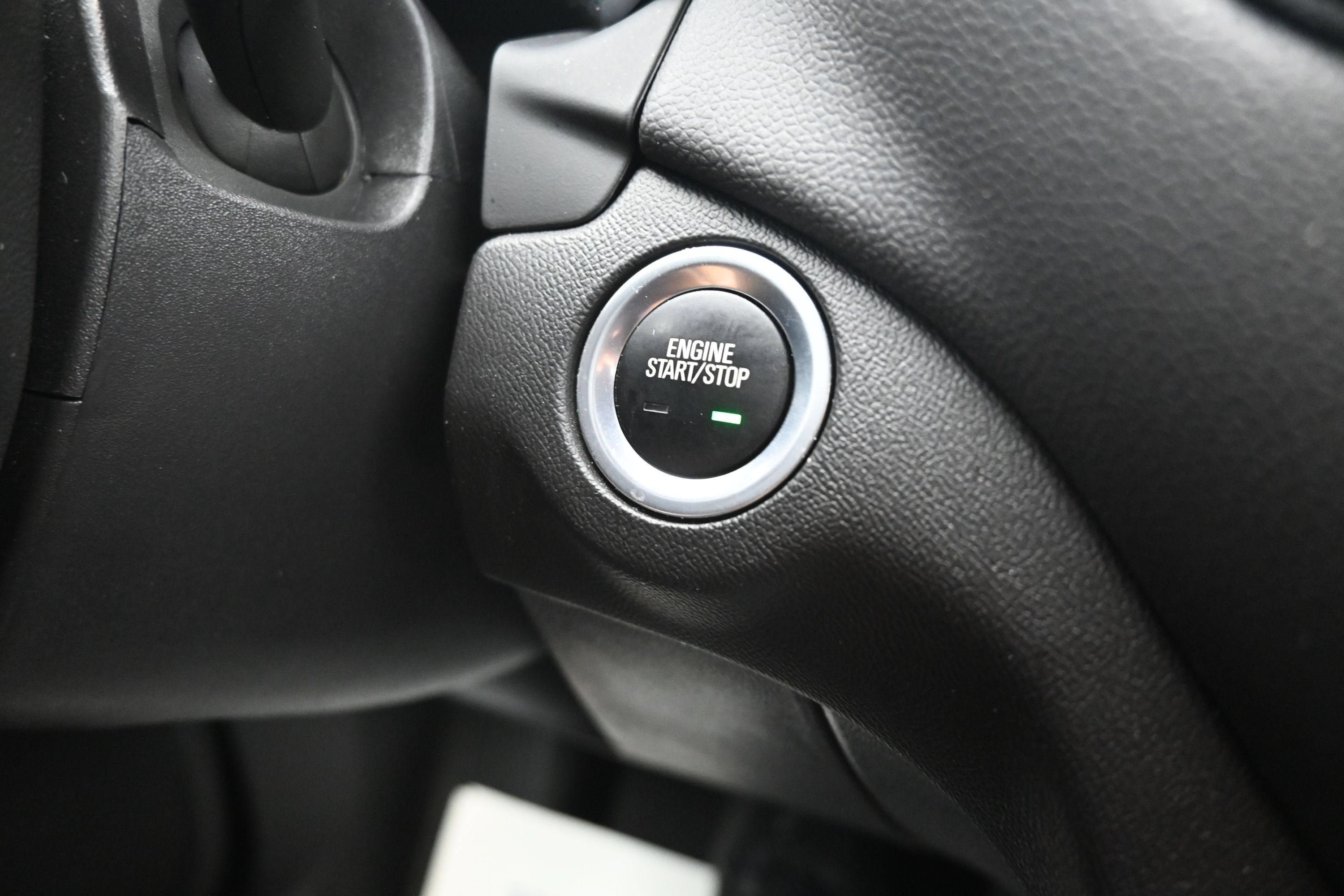 Used 2024 Chevrolet Equinox LT FWD image 18