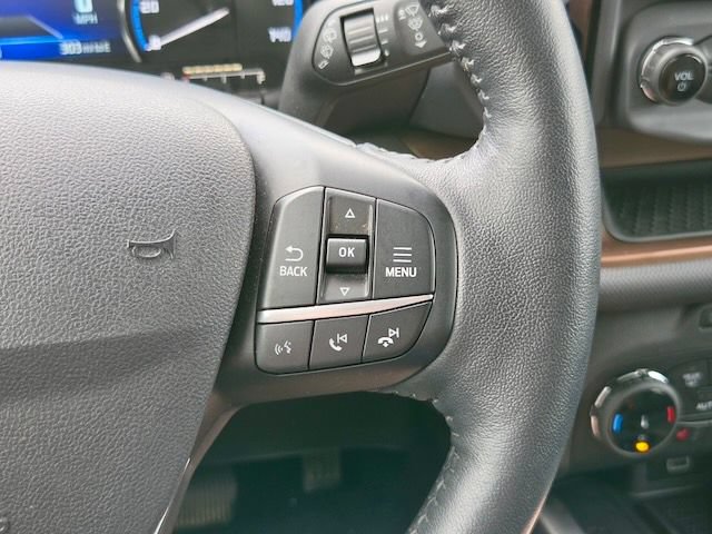 Used 2023 Ford Bronco Sport Outer Banks w/ Tech Package AWD/4WD image 17