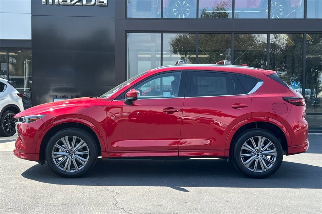 New 2025 MAZDA CX-5 Signature image 8