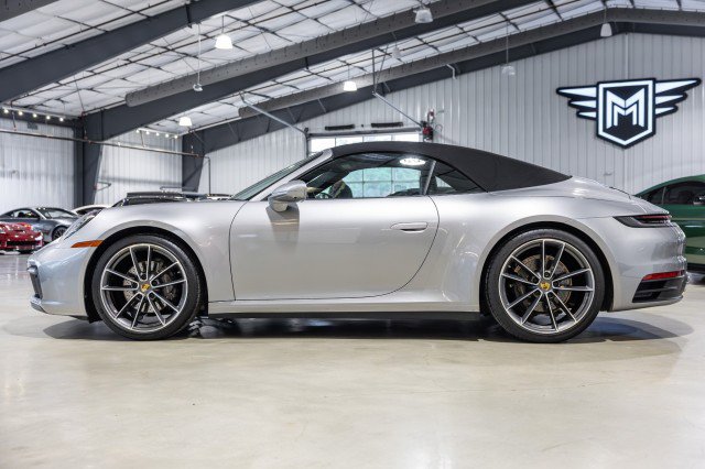 Used 2021 Porsche 911 Carrera image 3