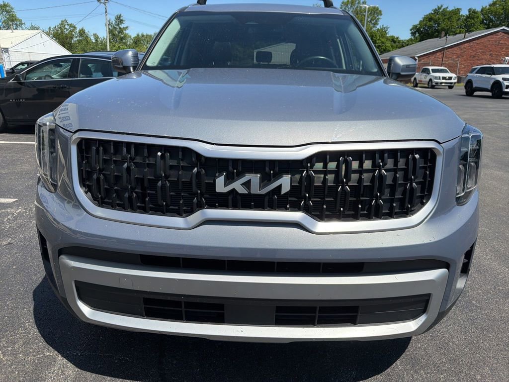 Used 2023 Kia Telluride EX FWD image 7