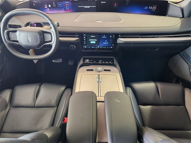 New 2025 Lincoln Navigator L Reserve w/ Jet Appearance Package image 24