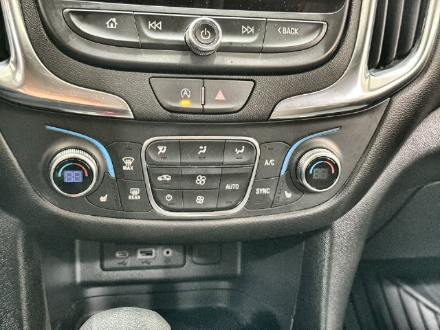Used 2024 Chevrolet Equinox LT FWD image 17