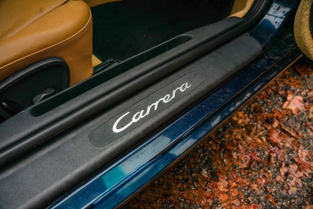 Used 1999 Porsche 911 Carrera image 28