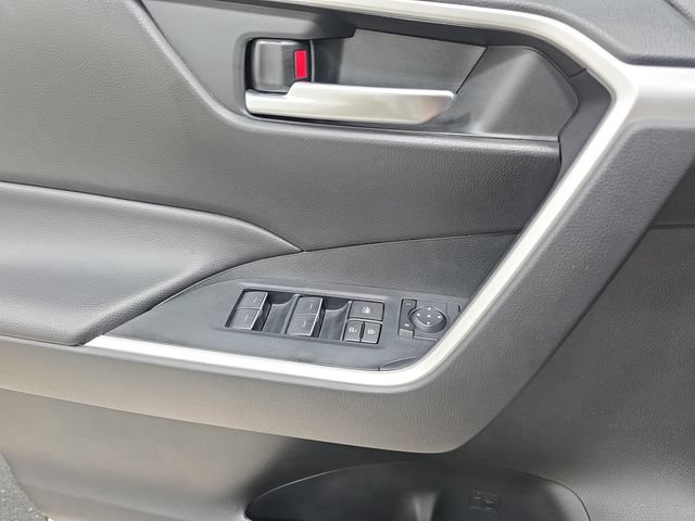 Certified 2024 Toyota RAV4 XLE AWD/4WD image 25