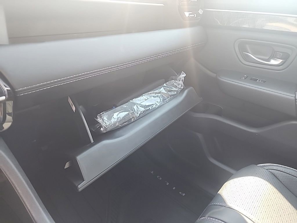 Certified 2024 Honda Pilot Elite image 24