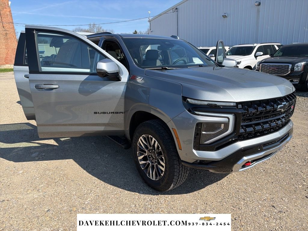 Used 2026 Chevrolet Suburban Z71 w/ Comfort Package AWD/4WD image 36