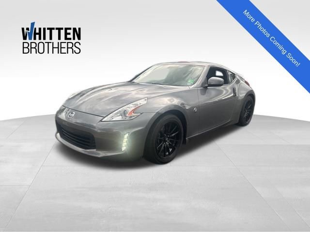 Used 2017 Nissan 370Z Coupe RWD image 1