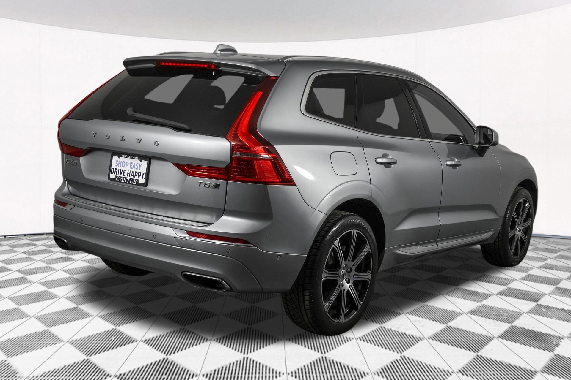Used 2018 Volvo XC60 T5 Inscription w/ Convenience Package AWD/4WD image 13