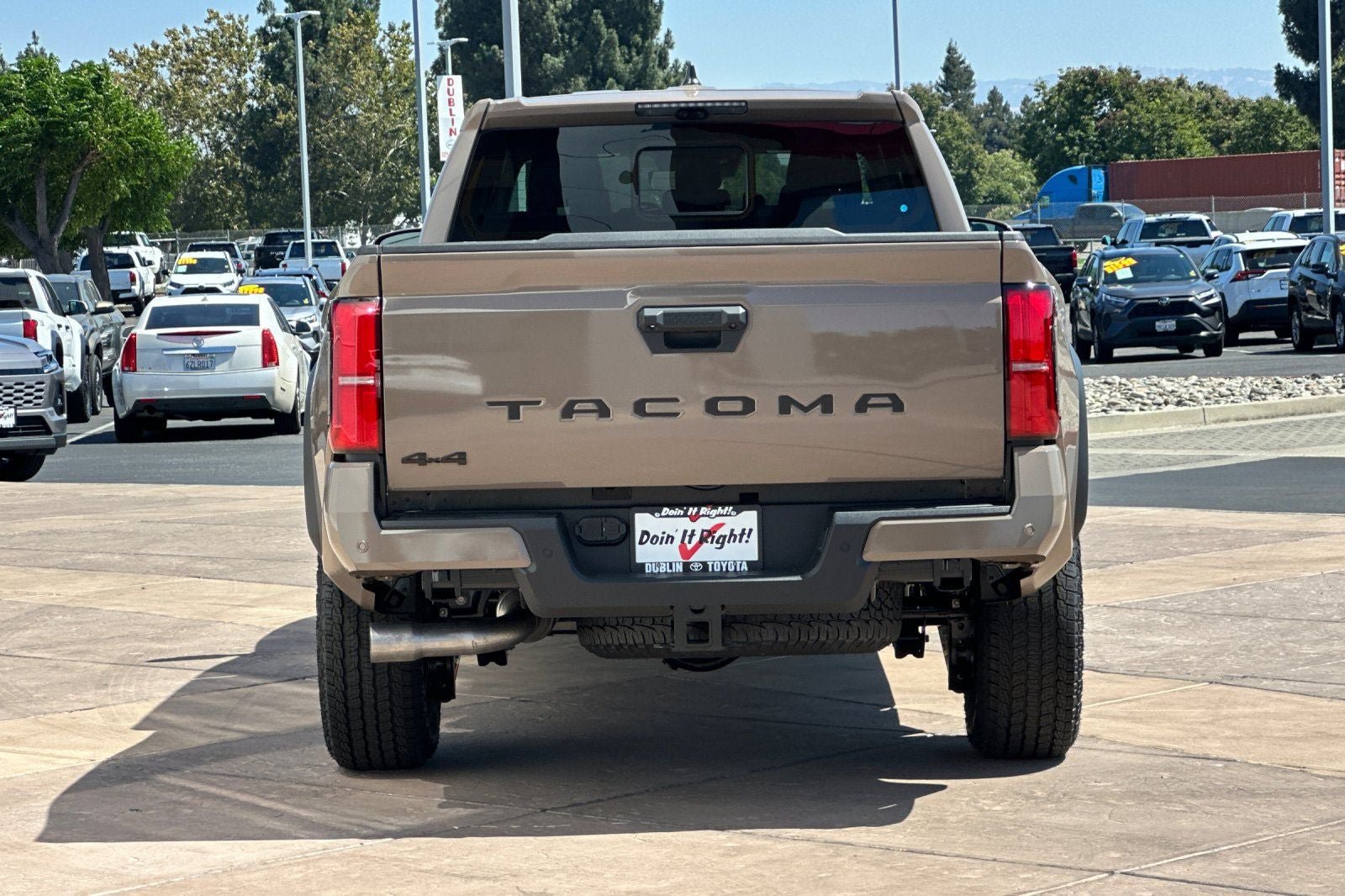 New 2026 Toyota Tacoma TRD Off-Road w/ TRD Off Road Premium Package AWD/4WD image 5